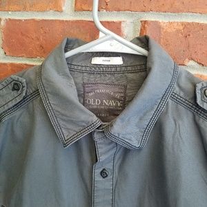 Men's casual button down